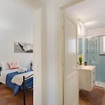 بيت ضيافة La Perla House 3*